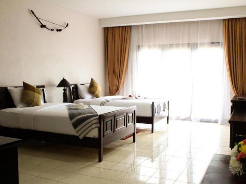 Daosavanh Resort & Spa Hotel Savannakhet Exterior foto